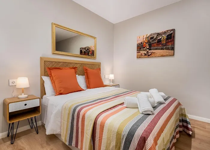 Apartamentos Circo Romano