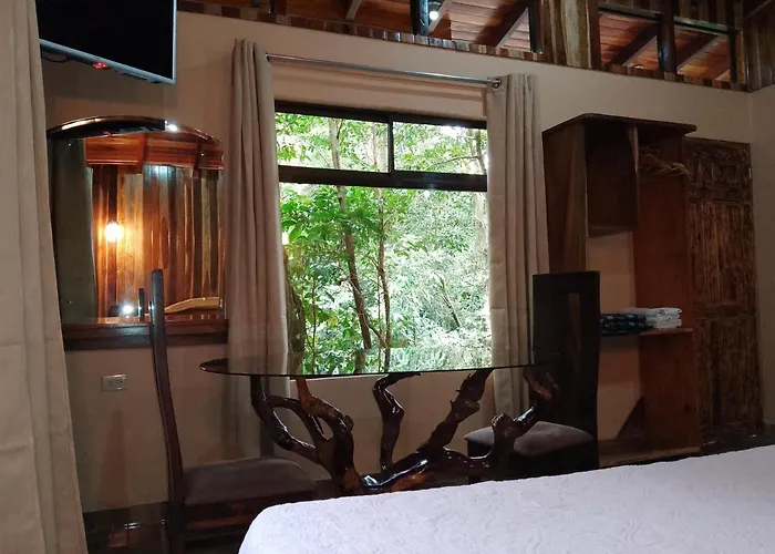 Casitas Del Bosque Monteverde.