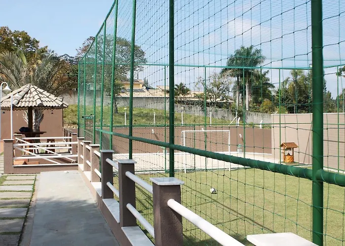 Chacara com piscina e muito lazer em Jarinu SP