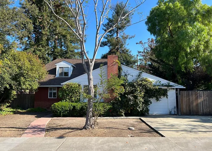 Startup House Palo Alto