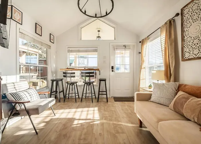New! Boutique Tinyhome W/Direct View Of Pikespeak!