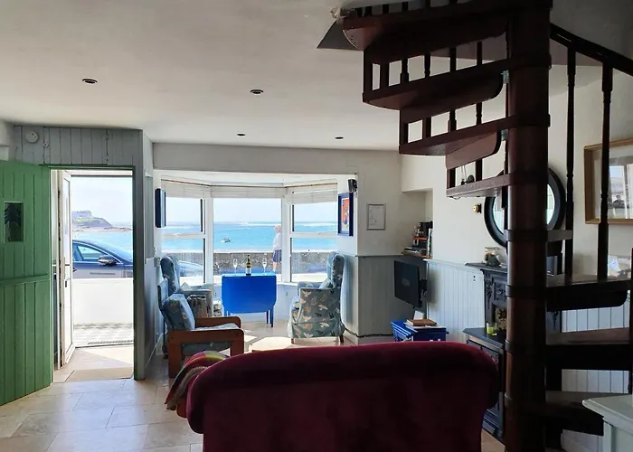 Sea Warrior Cottage