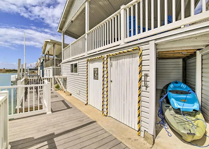 Waterfront Port Isabel Getaway: Bring Your Pet!