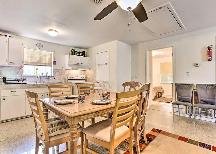 Fishing Pier, Kayaks: Bayfront Home In Palacios!