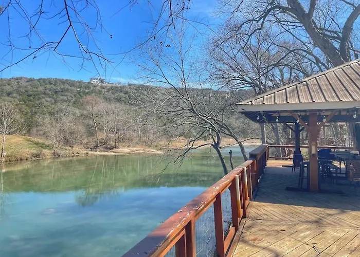 Pecan Creek Haus On River Road
