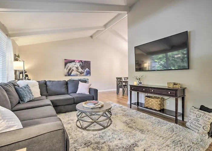 Renovated Raleigh Retreat W/ Patio In North Hills!
