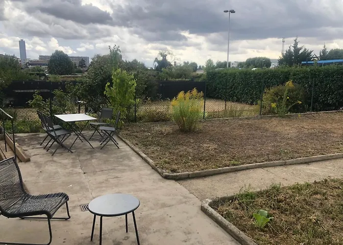 Chill And Sun, 2 Chambres Calme Avec Terrasse Et Parking