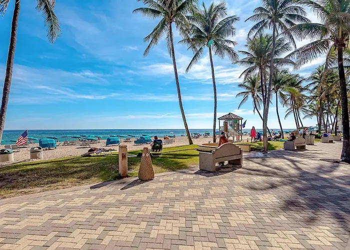 Pier Walk On Deerfield Beach Island