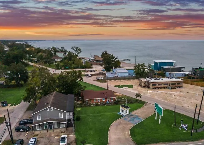 Sunnyside Retreat