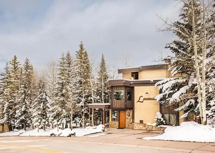 Laurelwood Condominiums 415