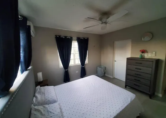 Modern Apartment At The Worthington