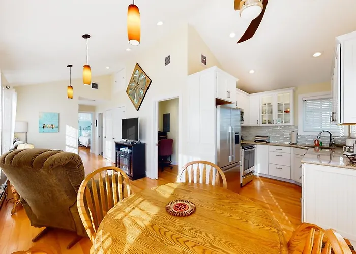 Eastwind Elegance
