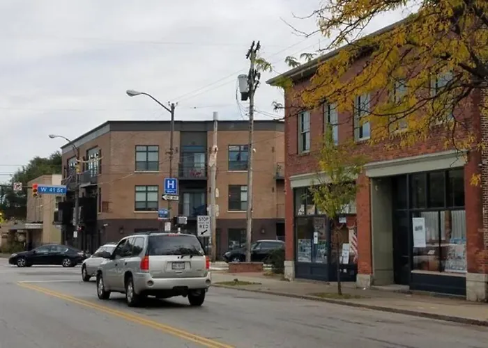 Super Close To Hot Spots In Ohio City, Cleveland