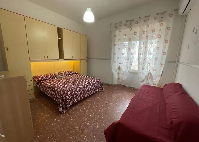 Scauri Holiday