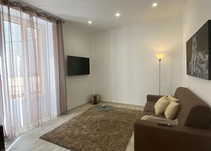 Nico'S House