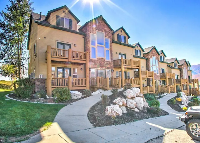 Cozy Eden Condo Retreat < 6 Mi To Ski Resort!