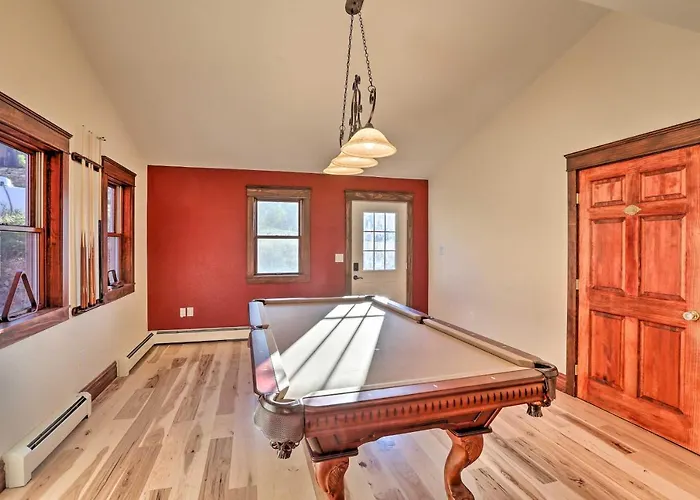 Mtn View + Group Ready: Conifer Home On 100 Acres!