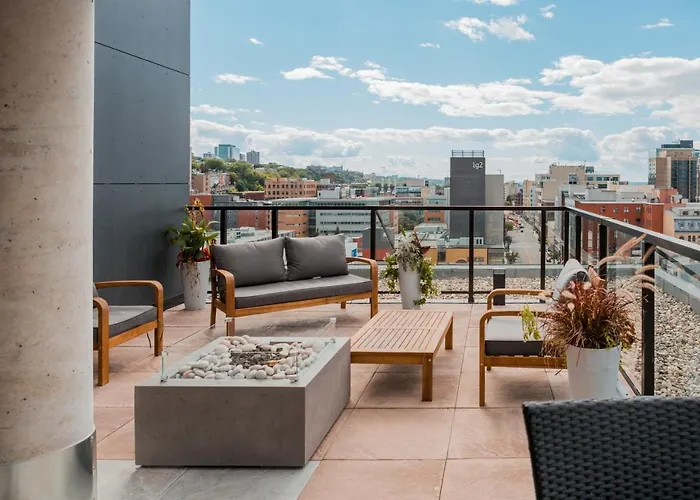Condo Mid-Century Modern Style - Pool/Terrace