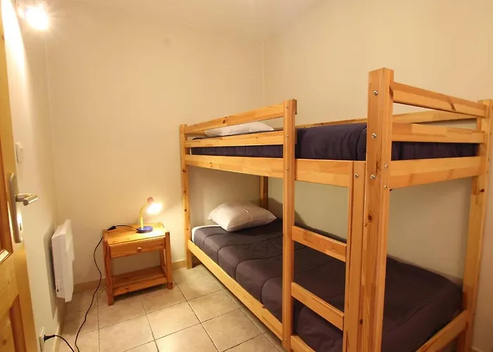 Bel Appartement Lumineux 54M², 3 Pieces, 6 Pers., Coeur De Montgenevre, Animaux Acceptes, Balcon.