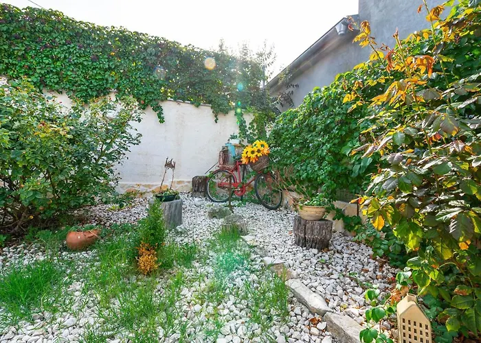 Villa Mia