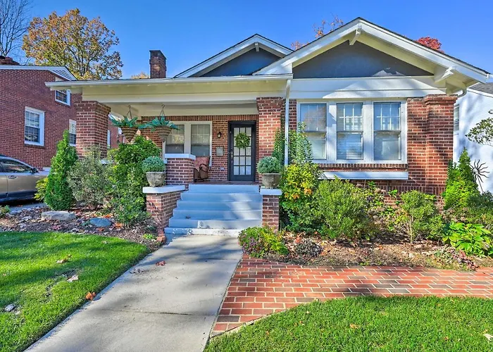 Vintage Chic Cottage < 1 Mile To Unc Greensboro!