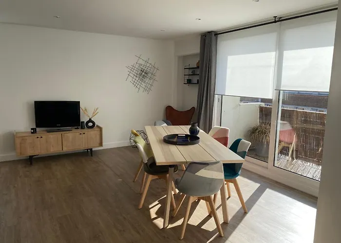 Appartement Situe En Centre Ville Super Lumineux
