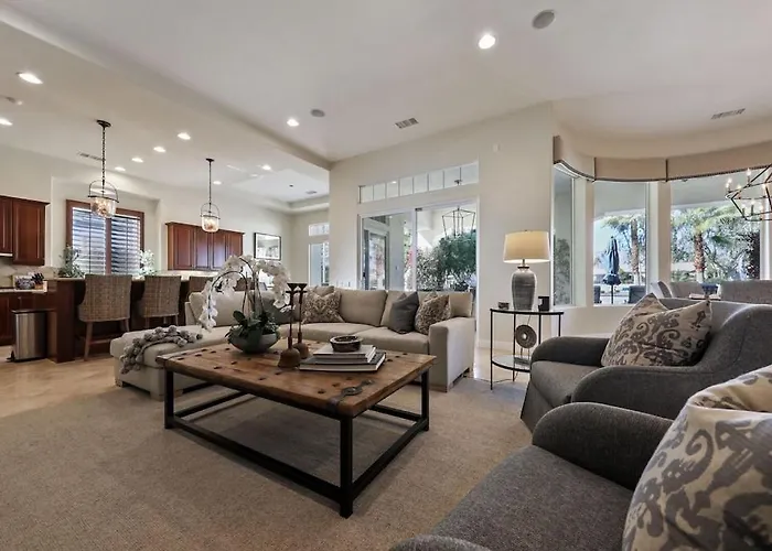 Escape To Legends - Pool, Games & Amazing Mountain Views In Pga West #067651 5Br