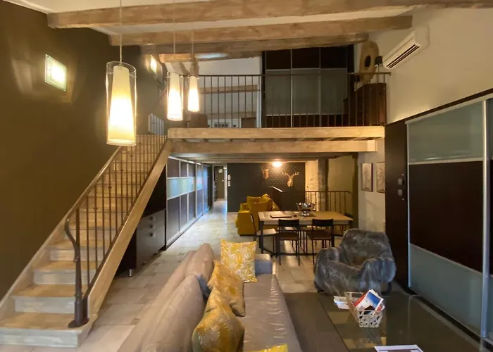 Le Loft Duplex, 2 Terrasses, Au Coeur Du Village