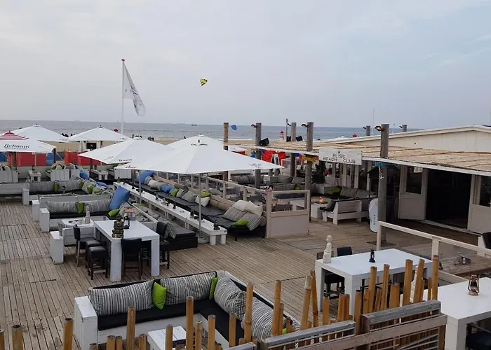 Smallstay On The Beach