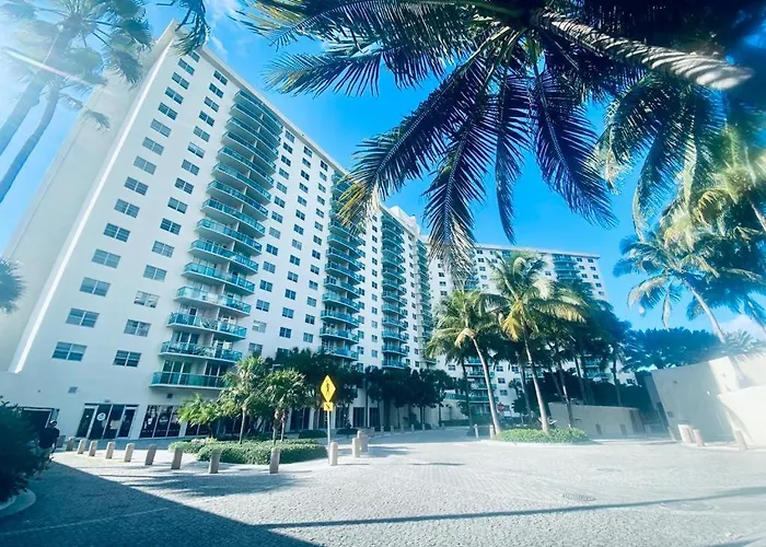 Ocean Reserve Piso 7 Str-310