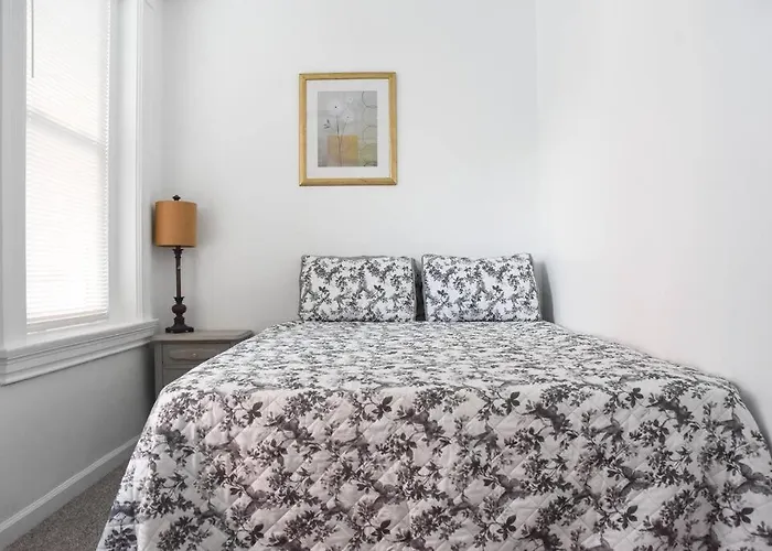 Perfect Mount Washington Home Walkable W Parking