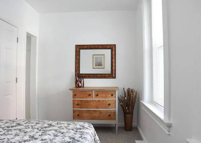 Perfect Mount Washington Home Walkable W Parking