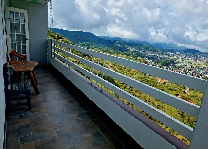 Wanay'S Rocky Mountain Homestay