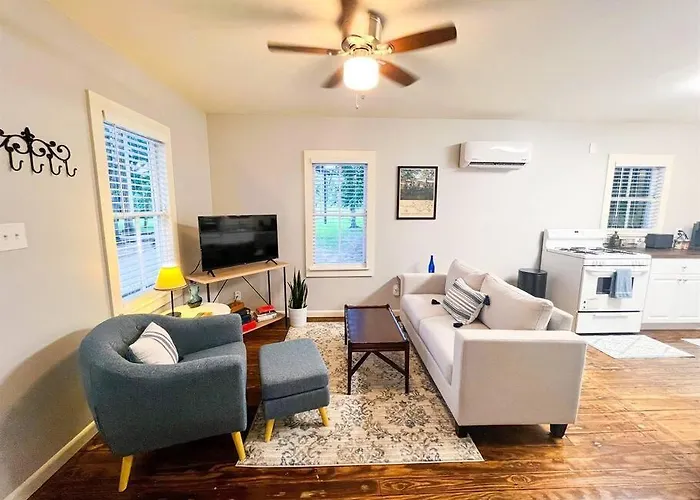 Unwind & Relax At Azalea Cottage On Bayou