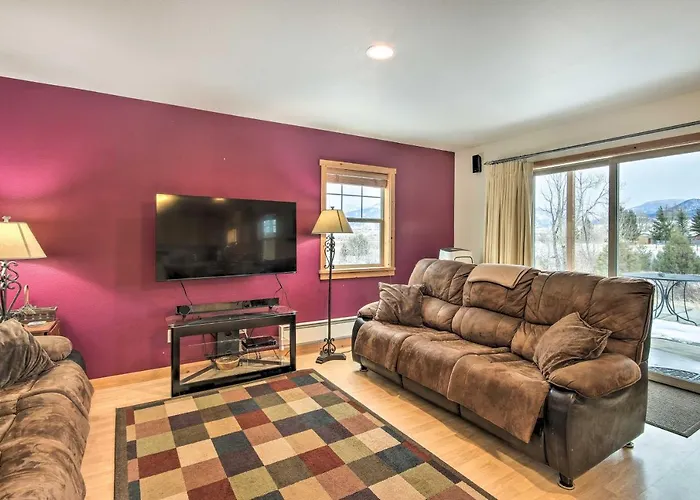 Inviting Townhome: 30 Mi To Yellowstone Np!