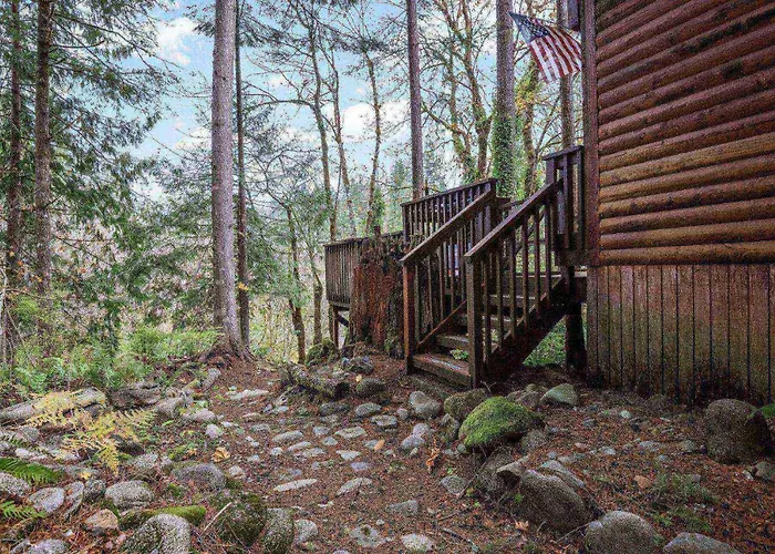 North Fork Hideaway