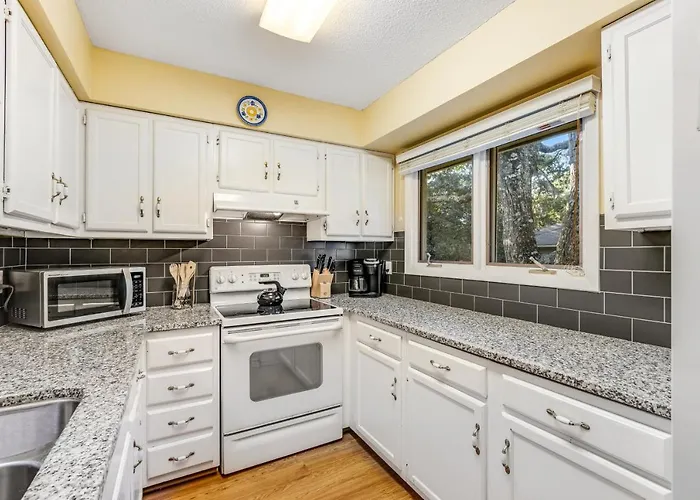 Summerwind Cottage 1157
