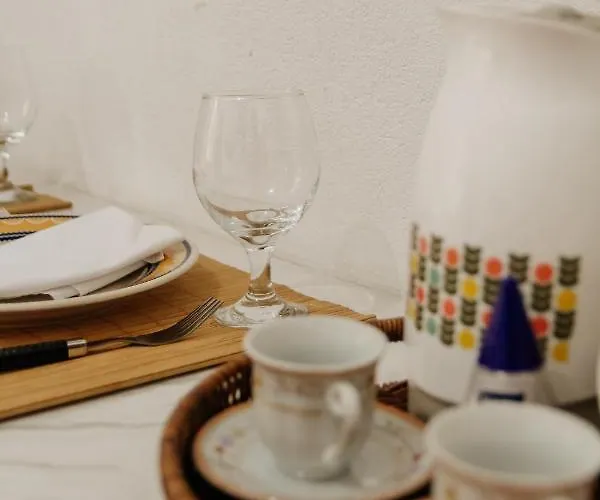 Studio à 400m mar,cozinha completa, wi-fi 95mbs ideal para casais