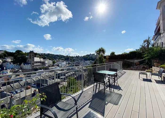 Ockendon House Apartments