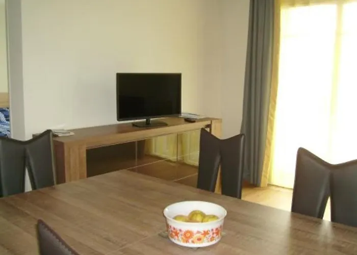 Appartement T3 Avec Piscine, Sauna En Front De Mer A Biscarrosse Plage