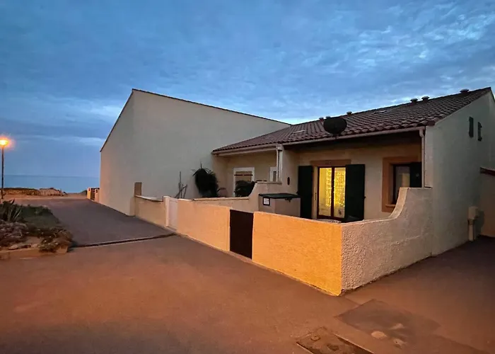 Ferienhaus In Residence Naturiste Direkt Am Strand