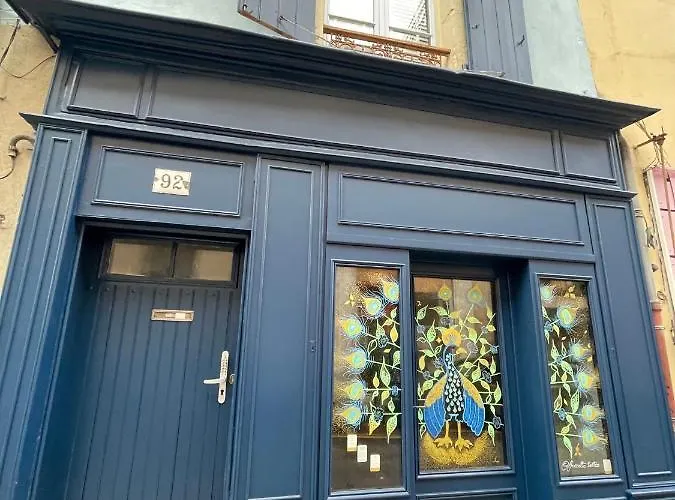 La Maison Des Chapeliers