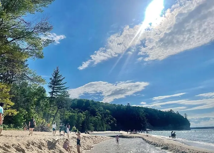 Munising Getaway