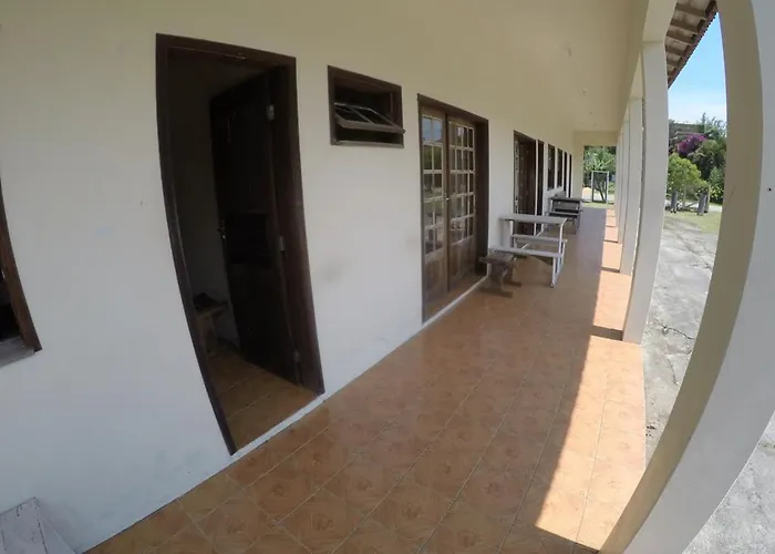 Suites Casa Amarela Da Ferrugem