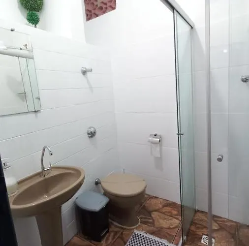 Quarto Individual em Hospedaria no Centro