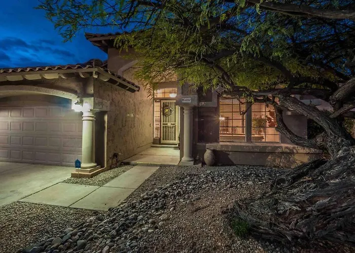 Private House In N Scottsdale