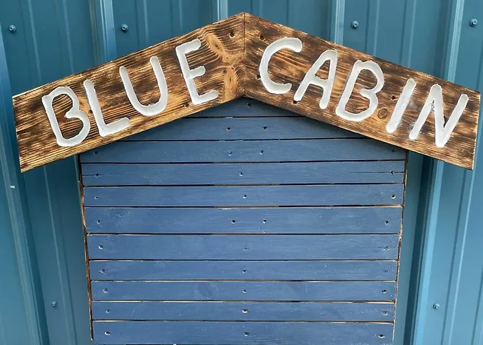 Lake Views, Fire Pit! 'Blue Cabin' Ozarks Getaway