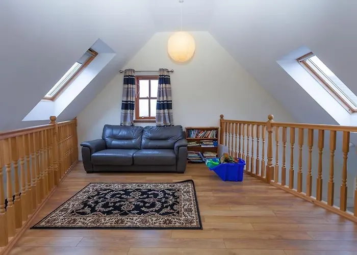 Laurel Cottage At Williamscraig Holiday Cottages