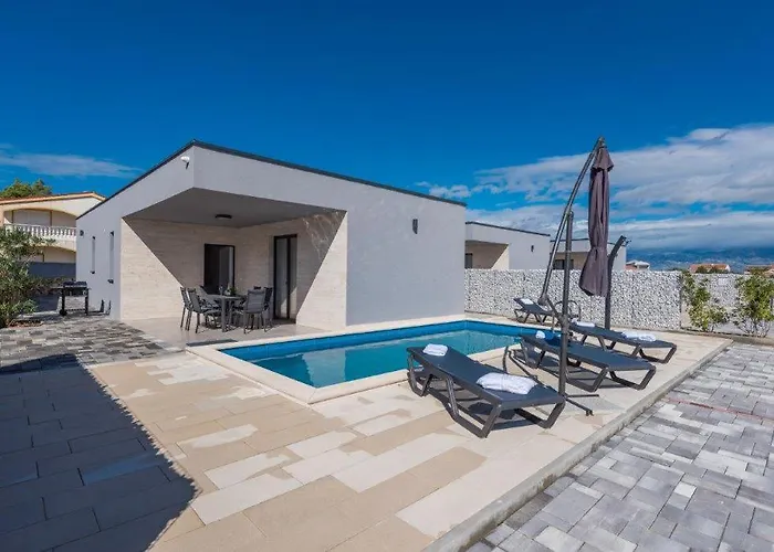 More Exclusive Villas And Spa