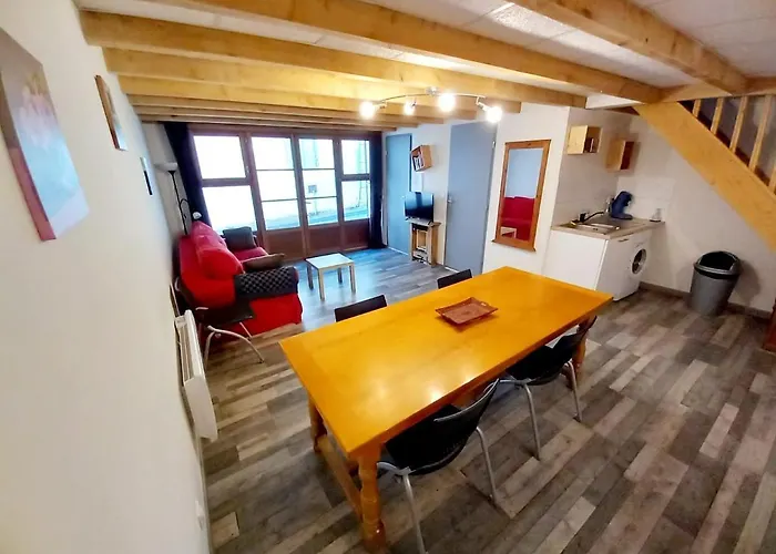 Maison De Ville Au Coeur Du Quartier Historique